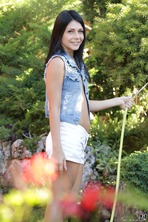Young Pornstar Gabriela Rose Fucked In The Garden 00