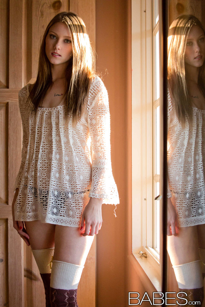 Shae Snow 02