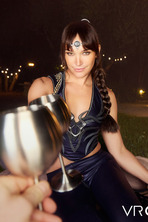 Shadowheart Cosplay in a Candlelit Fantasy Set - photo 21