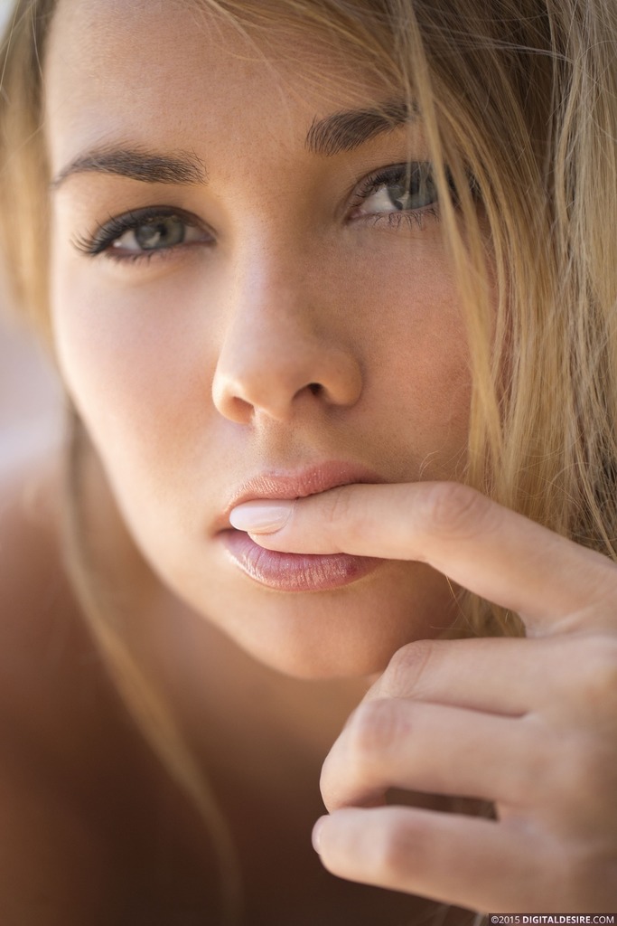 Beautiful blonde Courtney Dillon posing outdoor 06