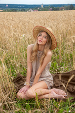 Presenting Victoria Kruzz 07