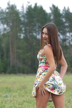 Alexa Day Teen Model | Outdoors Posing Around The Pole Nude Gallery 02