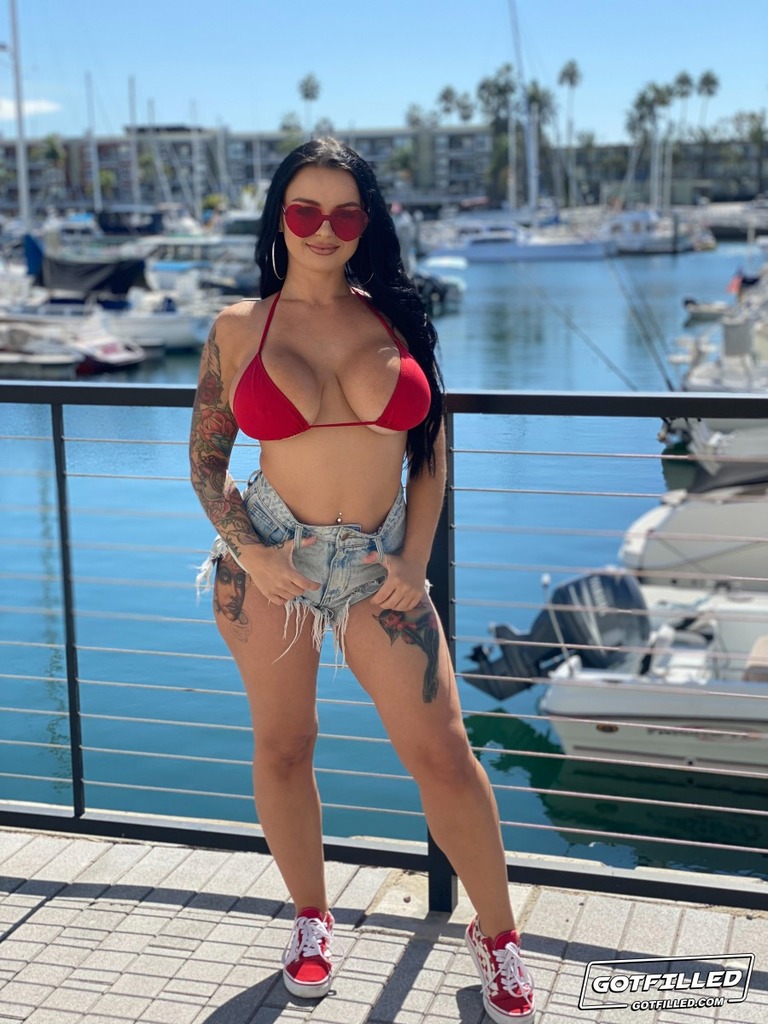 Pounding Payton's Pussy 01