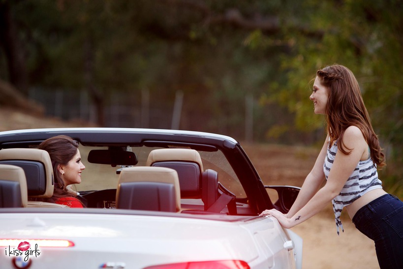 Shae Snow helping Aspen Rae with her car trouble photo 1