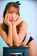 Hashimoto Rina Gorgeous Japanese Glamour Babe 01