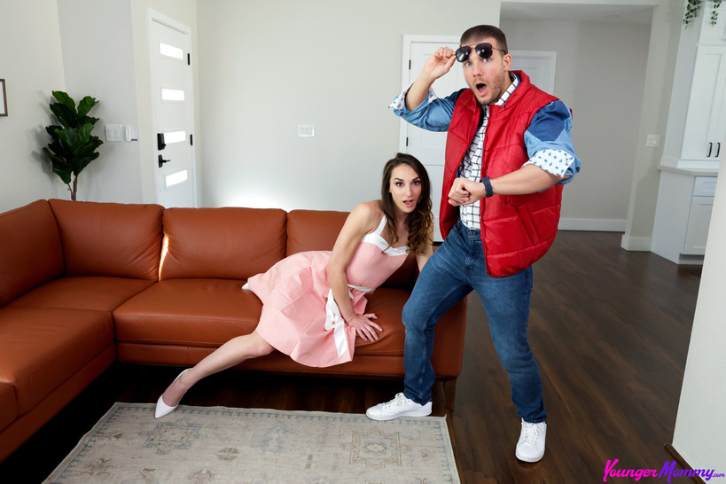 Time-Travel Mom Roleplay in an Explicit Sofa Scene photo 1