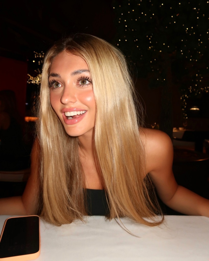 Hot Blonde Russian Model / Anya Ruban 21