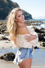 Sunbathed Nude Gallery | Warm & Natural Light Photos 16