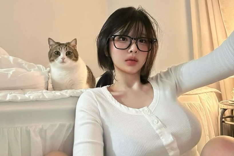 Perfect Korean Busty Hottie Nude Gallery - Big Tits Photos 23
