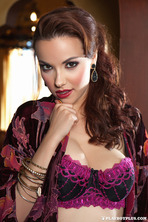 Evening Lover - Elizabeth Marxs Big Boobed Glamour Nude Gallery 17