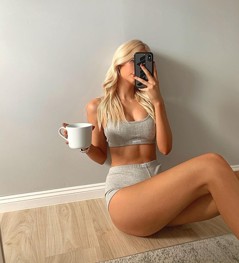 Jami Knight 11