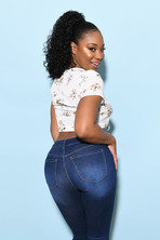 Lala Ivey Hot In Jeans 20
