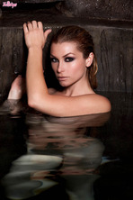 Heather Vandeven Rising From The Water Like A Goddess 01