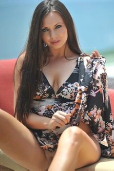 Tessa - Coral