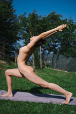 Nude Yoga 06